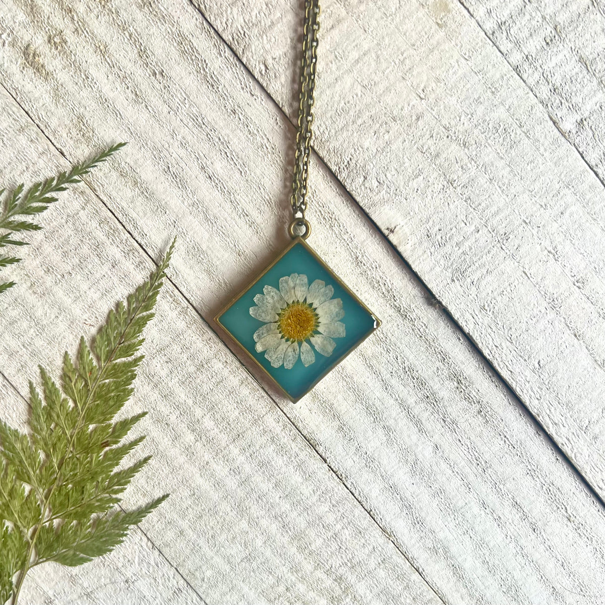 Blue Daisy Necklace