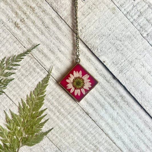 Pink Daisy Flower Necklace